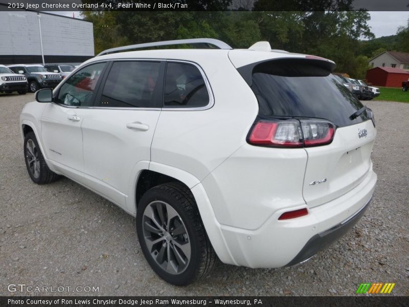 Pearl White / Black/Tan 2019 Jeep Cherokee Overland 4x4
