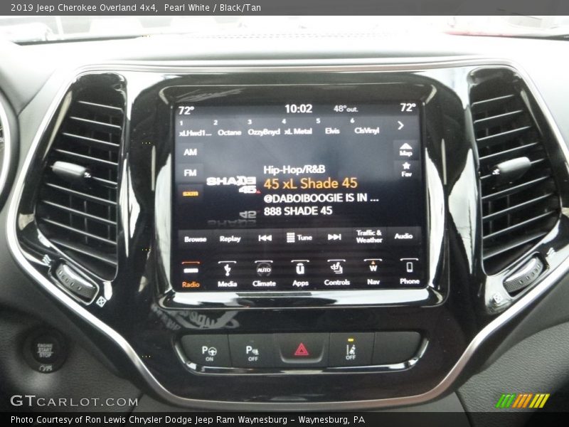 Pearl White / Black/Tan 2019 Jeep Cherokee Overland 4x4
