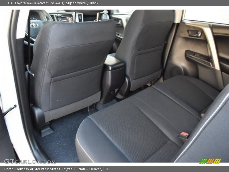 Super White / Black 2018 Toyota RAV4 Adventure AWD