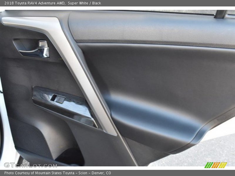 Super White / Black 2018 Toyota RAV4 Adventure AWD