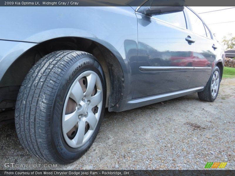 Midnight Gray / Gray 2009 Kia Optima LX