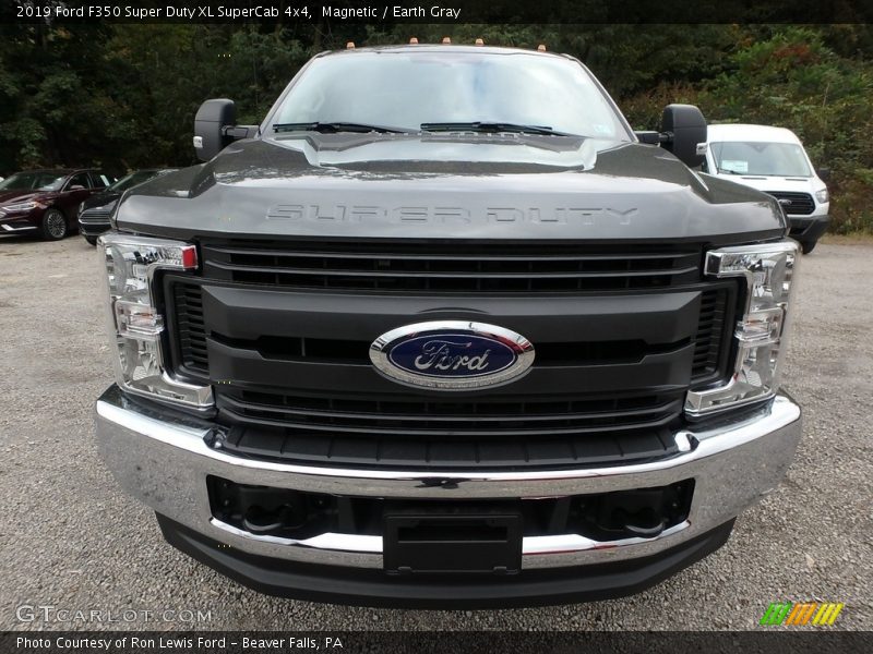 Magnetic / Earth Gray 2019 Ford F350 Super Duty XL SuperCab 4x4
