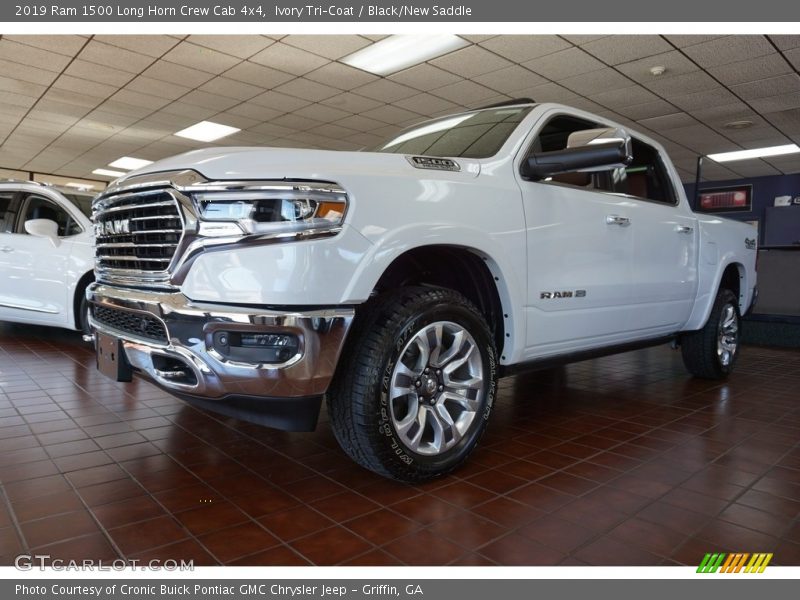 Ivory Tri–Coat / Black/New Saddle 2019 Ram 1500 Long Horn Crew Cab 4x4