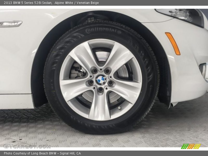 Alpine White / Venetian Beige 2013 BMW 5 Series 528i Sedan