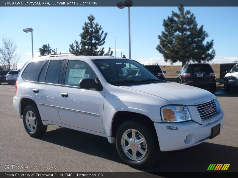 Summit White / Light Gray 2009 GMC Envoy SLE 4x4