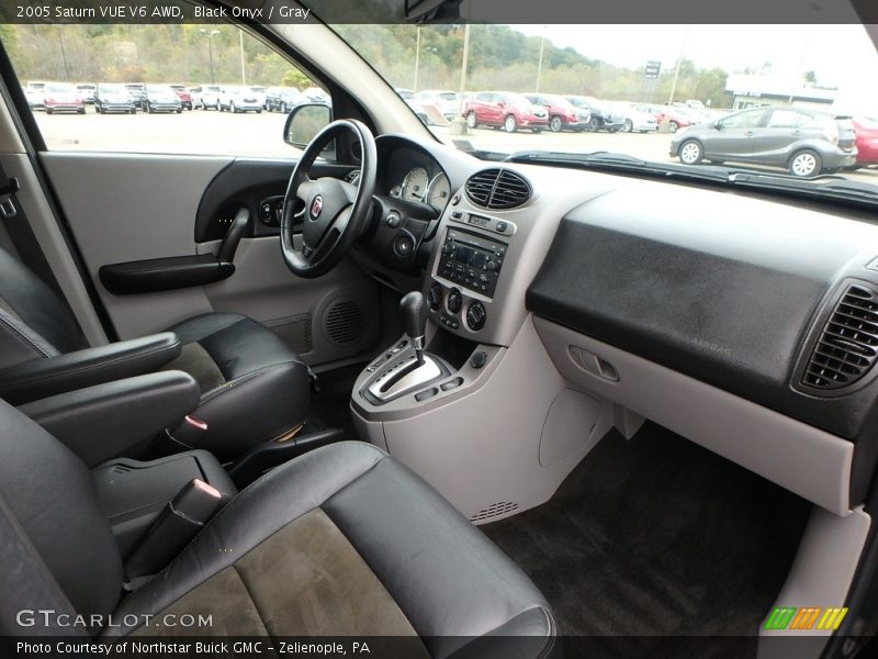 Black Onyx / Gray 2005 Saturn VUE V6 AWD