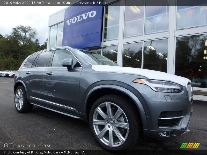 Front 3/4 View of 2019 XC90 T6 AWD Inscription