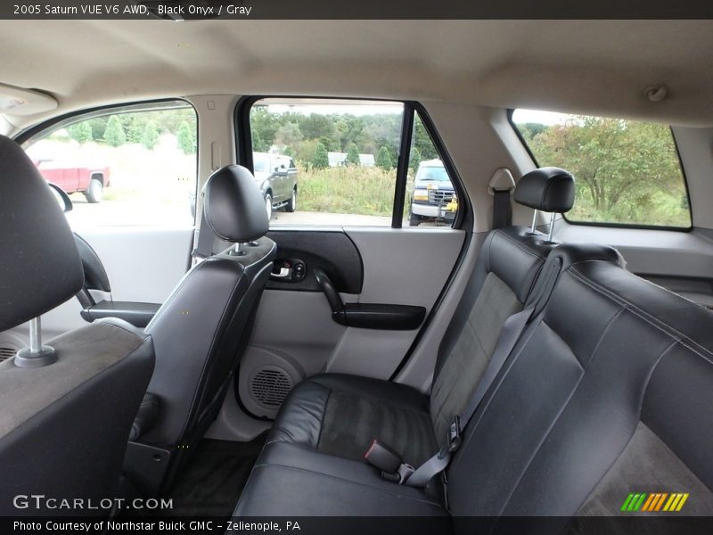 Black Onyx / Gray 2005 Saturn VUE V6 AWD