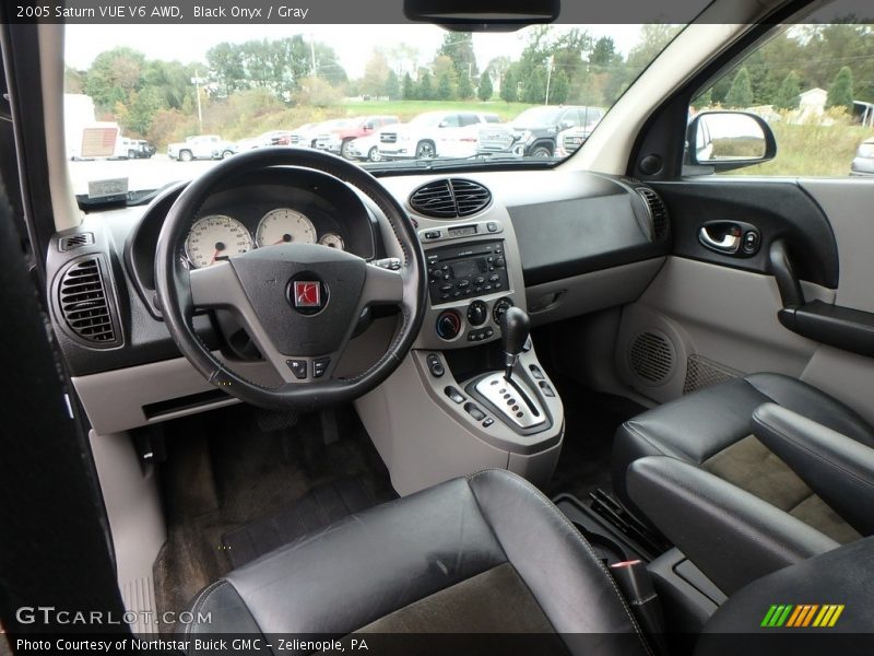 Black Onyx / Gray 2005 Saturn VUE V6 AWD