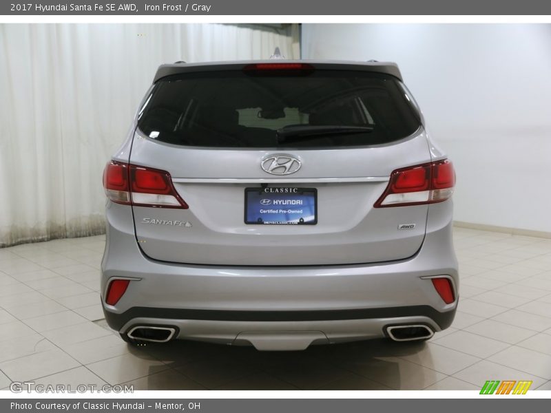Iron Frost / Gray 2017 Hyundai Santa Fe SE AWD