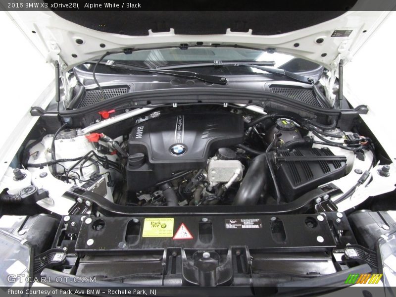 Alpine White / Black 2016 BMW X3 xDrive28i