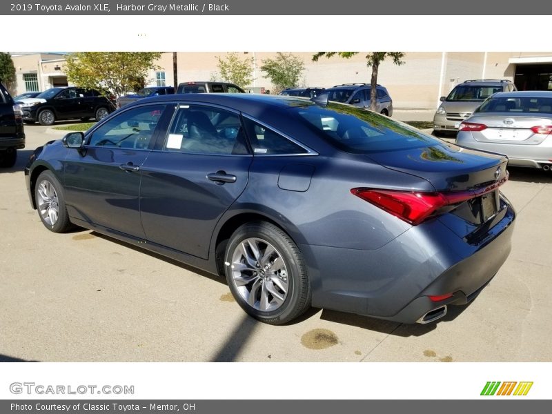 Harbor Gray Metallic / Black 2019 Toyota Avalon XLE