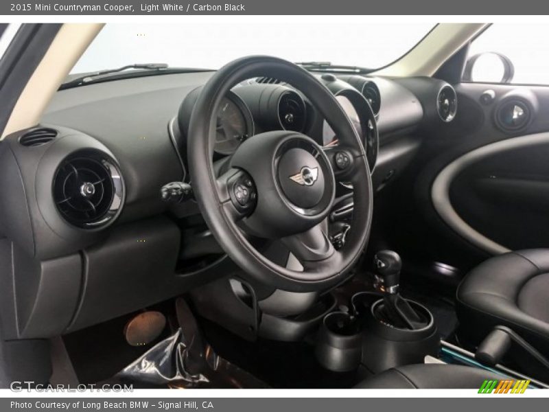 Light White / Carbon Black 2015 Mini Countryman Cooper