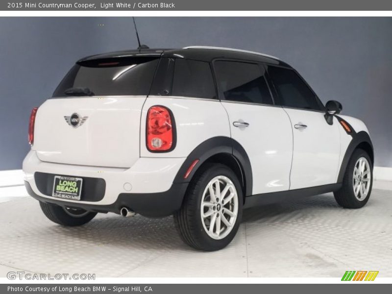 Light White / Carbon Black 2015 Mini Countryman Cooper