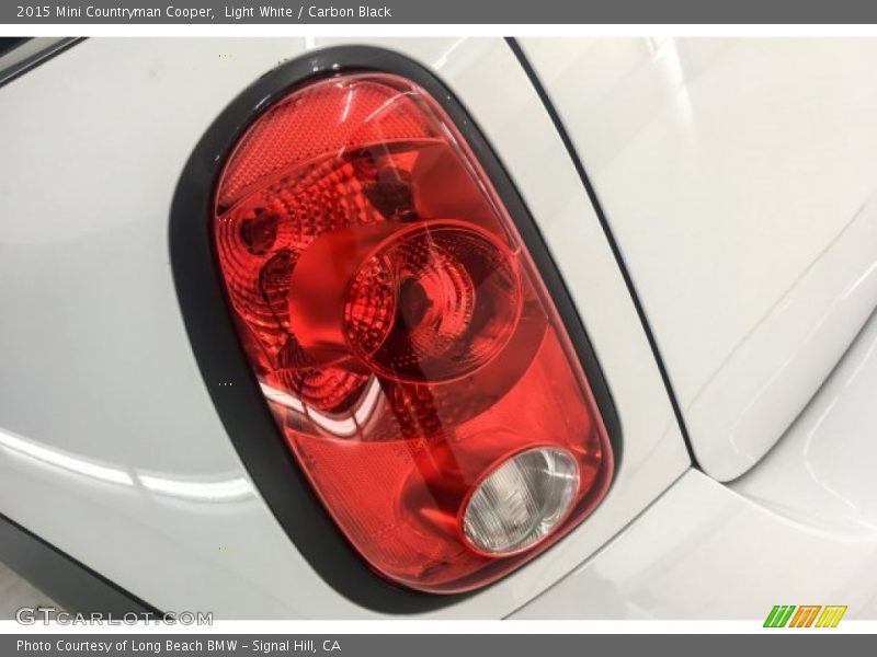 Light White / Carbon Black 2015 Mini Countryman Cooper