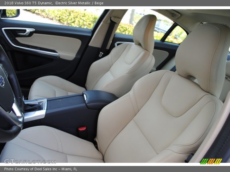 Front Seat of 2018 S60 T5 Dynamic