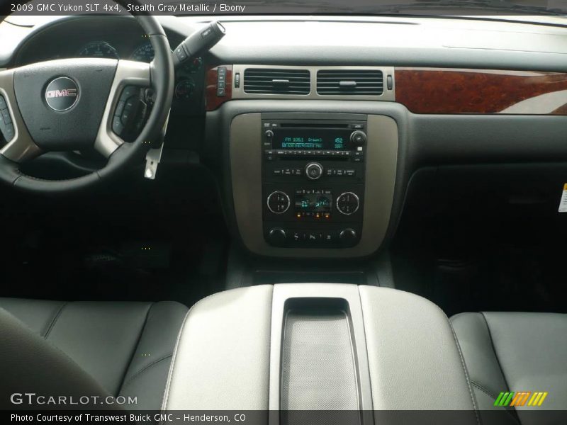 Stealth Gray Metallic / Ebony 2009 GMC Yukon SLT 4x4