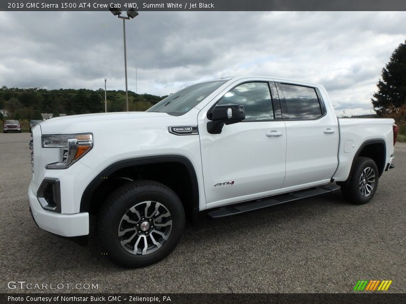 Front 3/4 View of 2019 Sierra 1500 AT4 Crew Cab 4WD