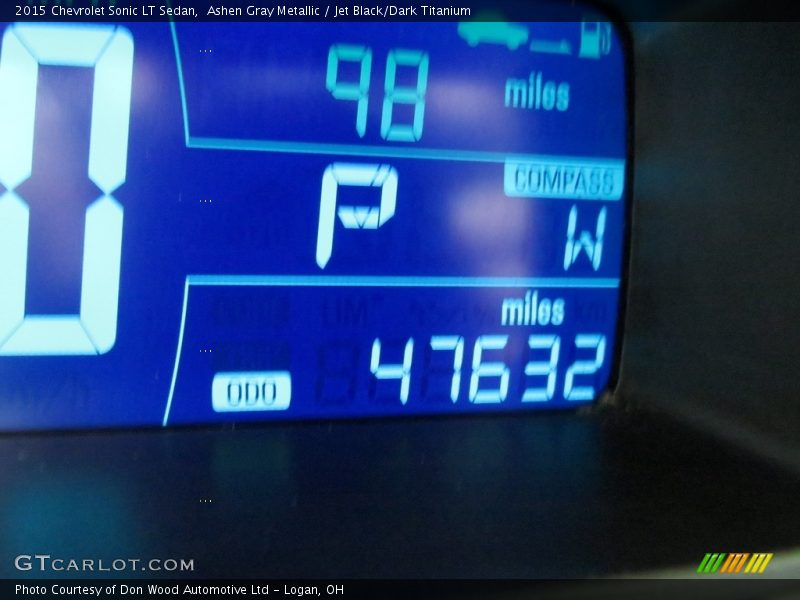 Ashen Gray Metallic / Jet Black/Dark Titanium 2015 Chevrolet Sonic LT Sedan