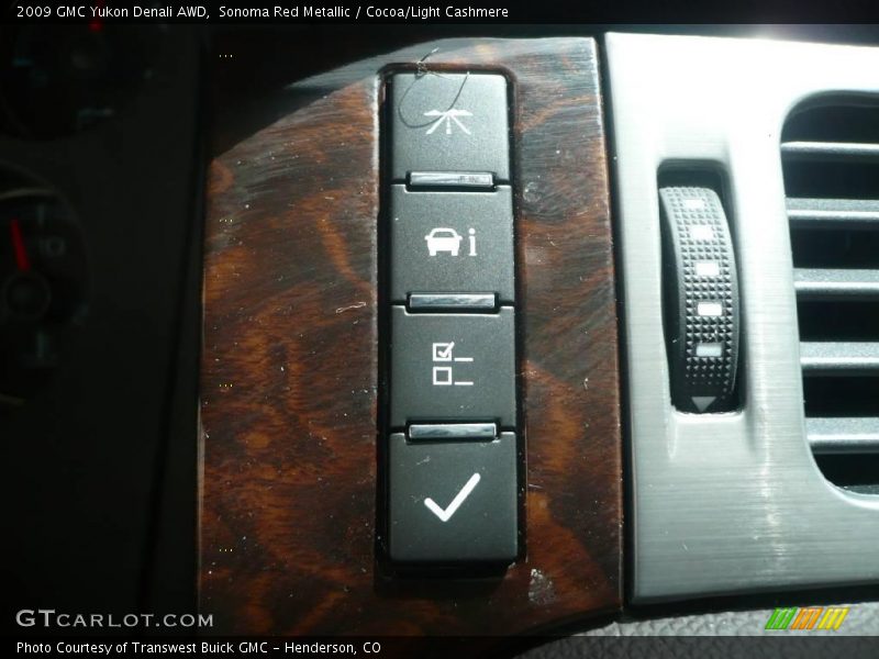 Sonoma Red Metallic / Cocoa/Light Cashmere 2009 GMC Yukon Denali AWD