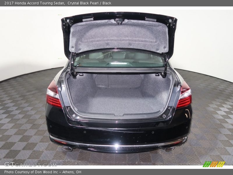 Crystal Black Pearl / Black 2017 Honda Accord Touring Sedan
