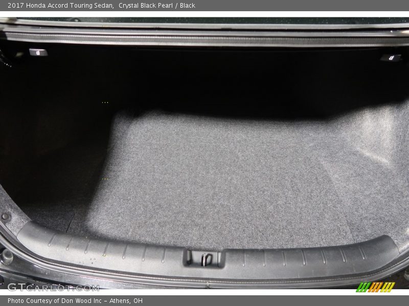 Crystal Black Pearl / Black 2017 Honda Accord Touring Sedan
