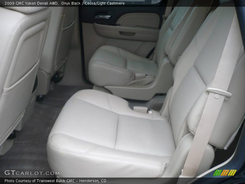Onyx Black / Cocoa/Light Cashmere 2009 GMC Yukon Denali AWD