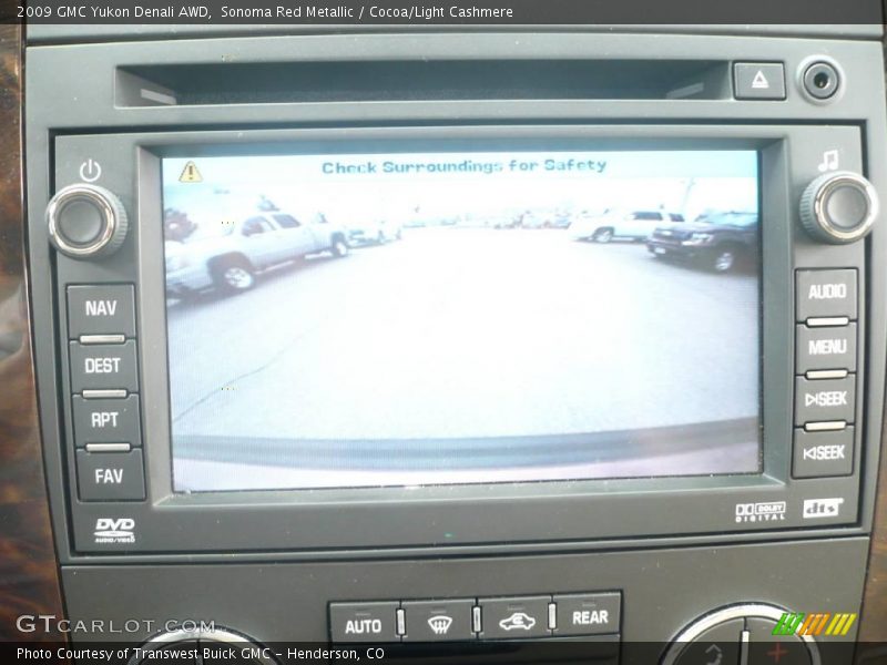 Sonoma Red Metallic / Cocoa/Light Cashmere 2009 GMC Yukon Denali AWD