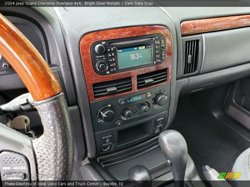 Bright Silver Metallic / Dark Slate Gray 2004 Jeep Grand Cherokee Overland 4x4