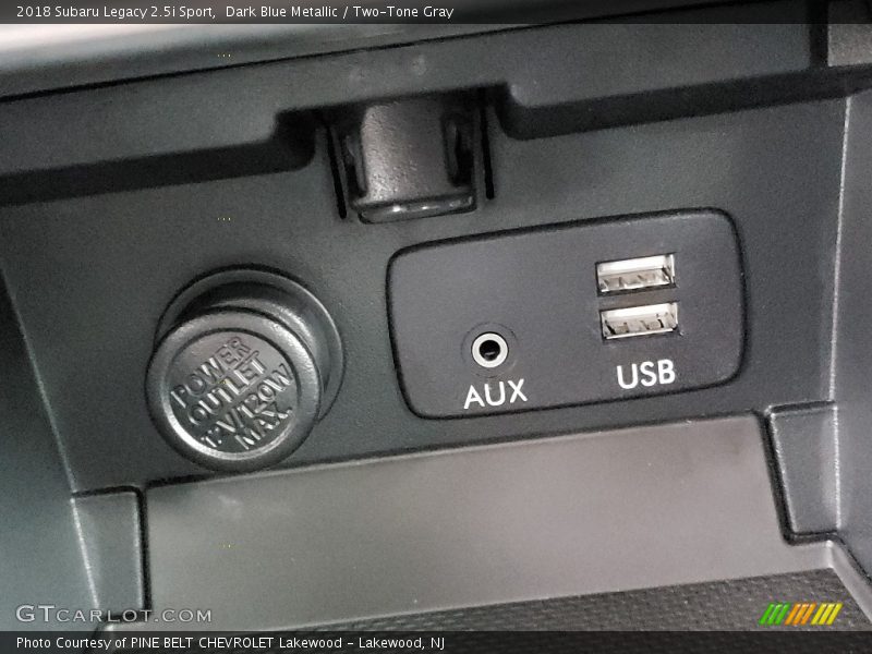 Dark Blue Metallic / Two-Tone Gray 2018 Subaru Legacy 2.5i Sport