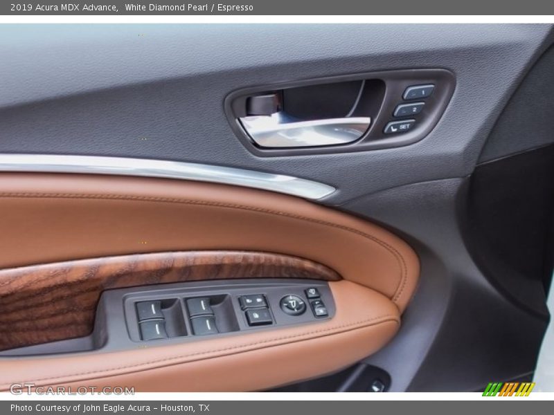 White Diamond Pearl / Espresso 2019 Acura MDX Advance