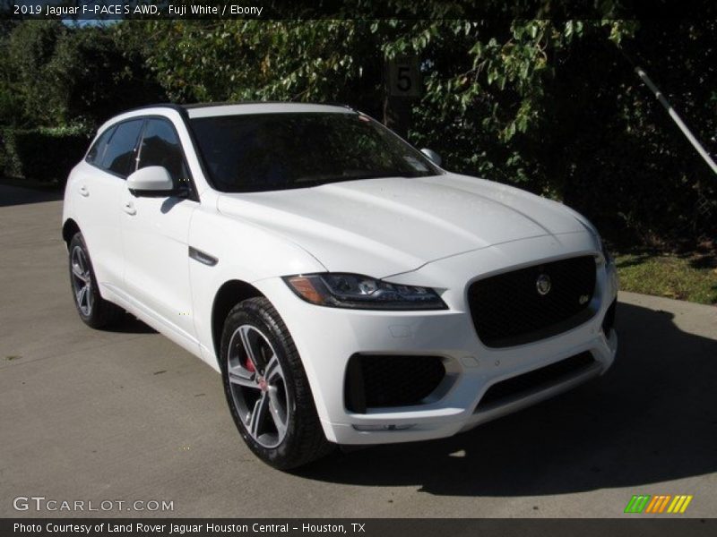 Fuji White / Ebony 2019 Jaguar F-PACE S AWD