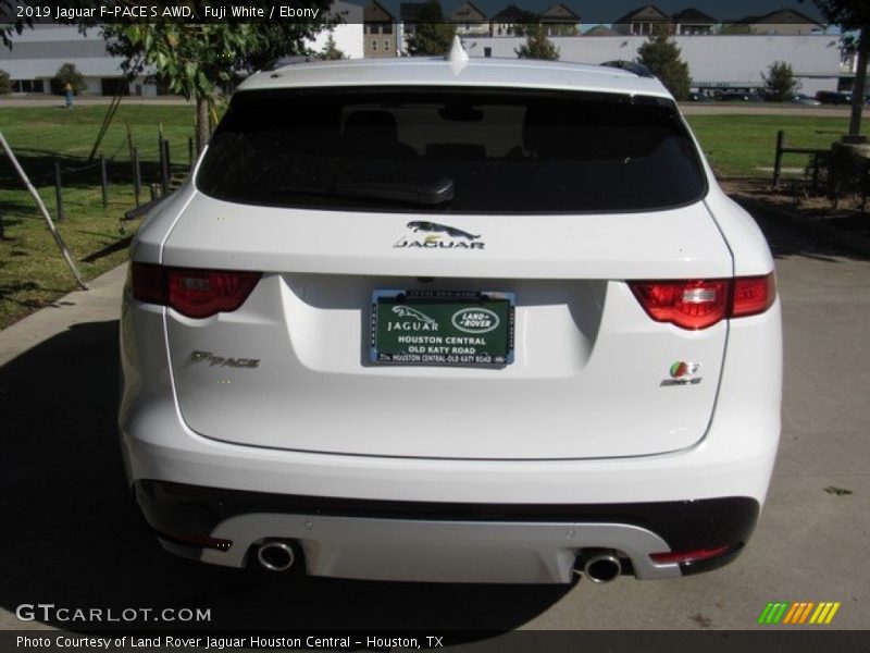 Fuji White / Ebony 2019 Jaguar F-PACE S AWD