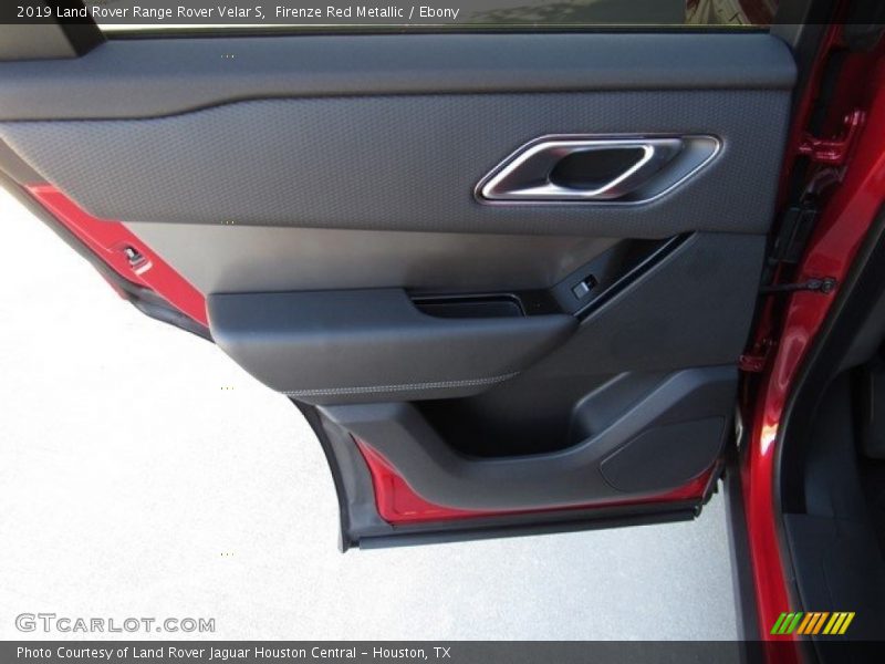 Door Panel of 2019 Range Rover Velar S