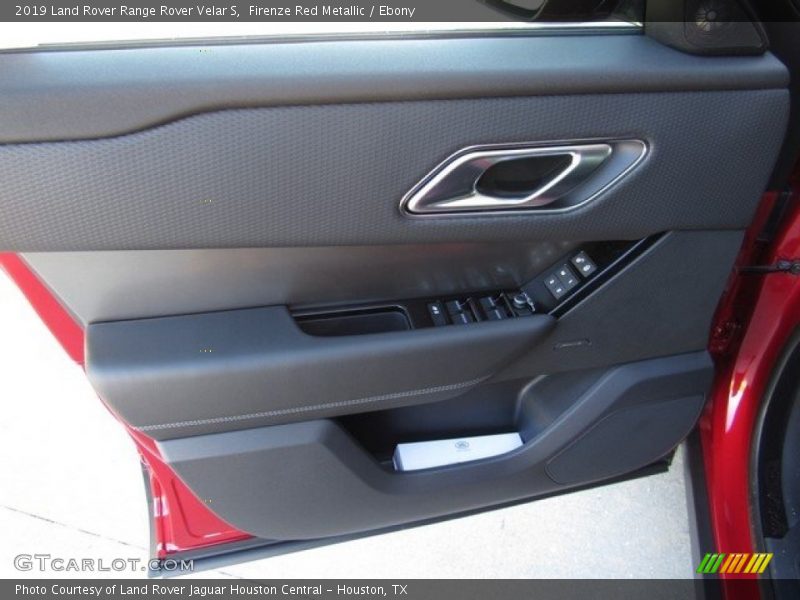 Door Panel of 2019 Range Rover Velar S
