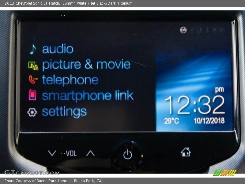 Summit White / Jet Black/Dark Titanium 2013 Chevrolet Sonic LT Hatch