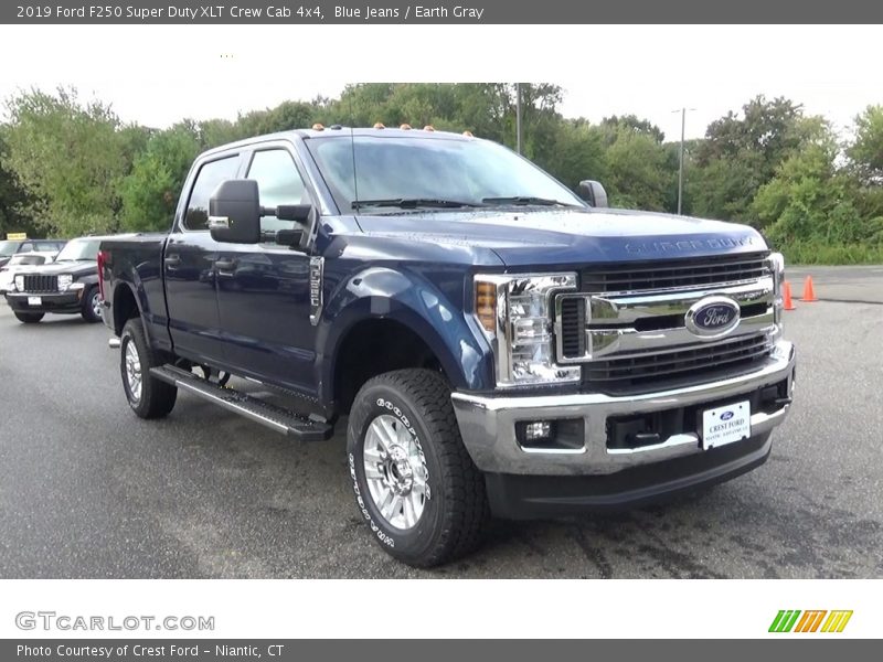 Blue Jeans / Earth Gray 2019 Ford F250 Super Duty XLT Crew Cab 4x4