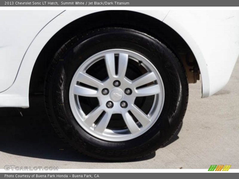 Summit White / Jet Black/Dark Titanium 2013 Chevrolet Sonic LT Hatch