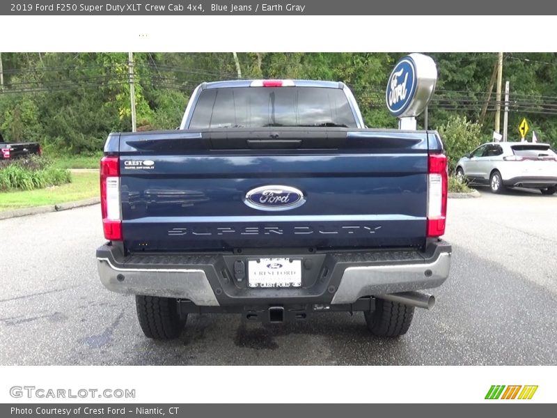 Blue Jeans / Earth Gray 2019 Ford F250 Super Duty XLT Crew Cab 4x4