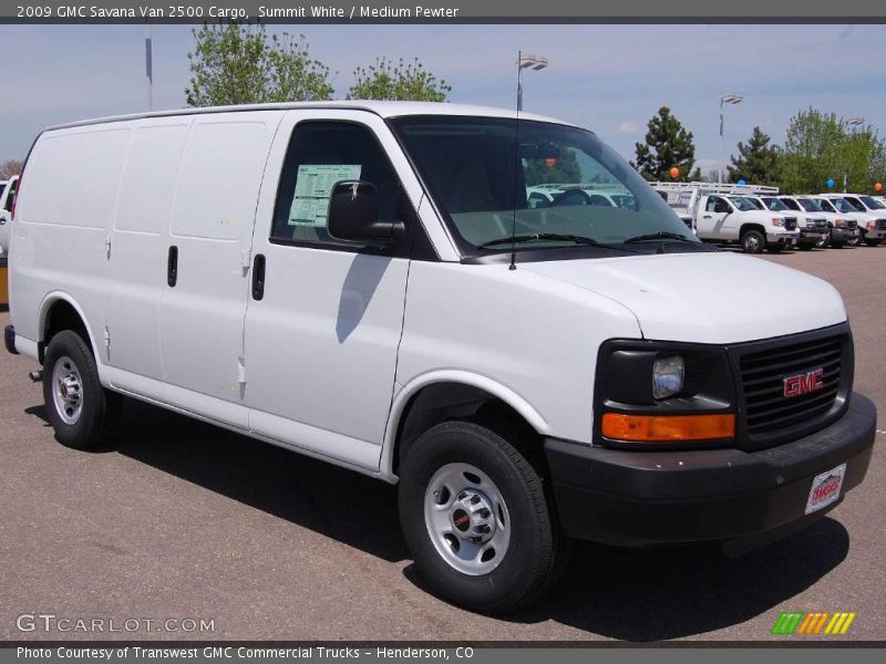 Summit White / Medium Pewter 2009 GMC Savana Van 2500 Cargo