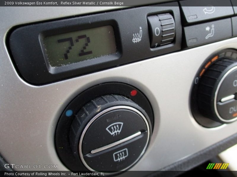 Reflex Silver Metallic / Cornsilk Beige 2009 Volkswagen Eos Komfort
