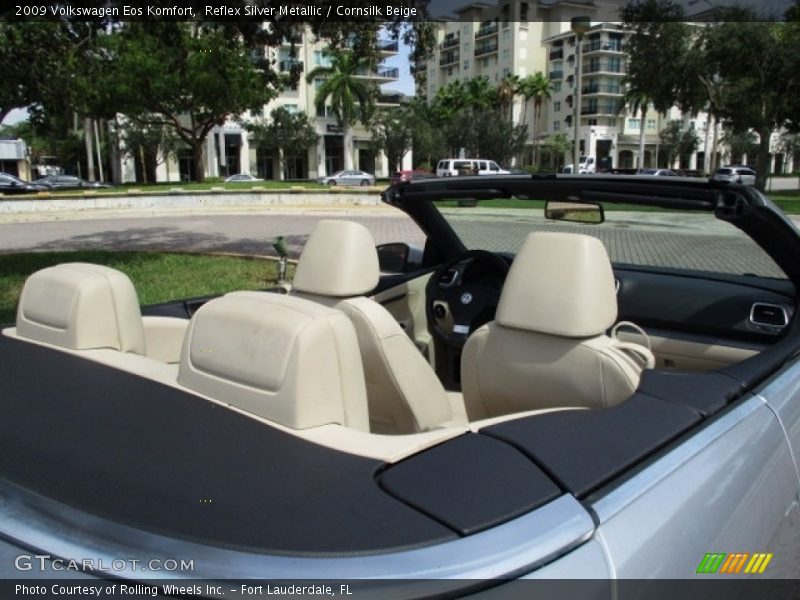 Reflex Silver Metallic / Cornsilk Beige 2009 Volkswagen Eos Komfort