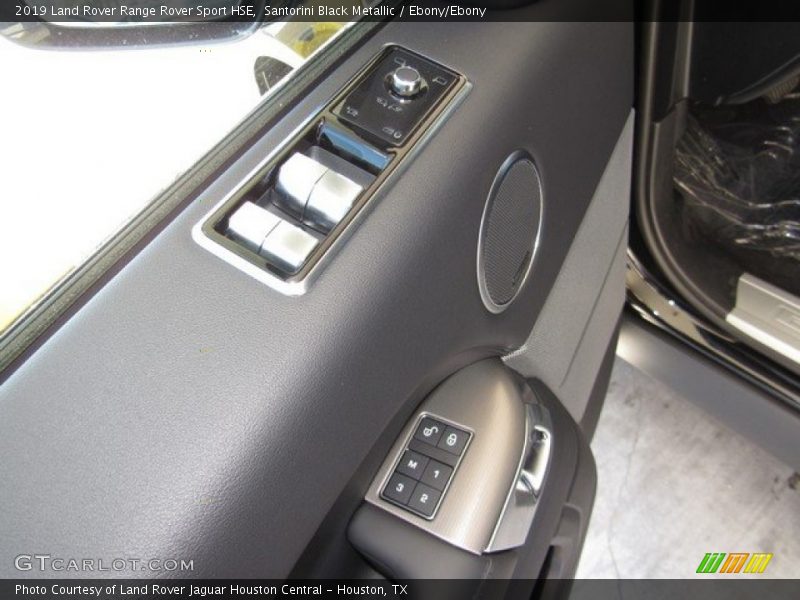 Controls of 2019 Range Rover Sport HSE