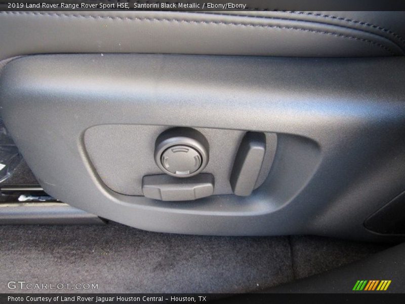 Controls of 2019 Range Rover Sport HSE