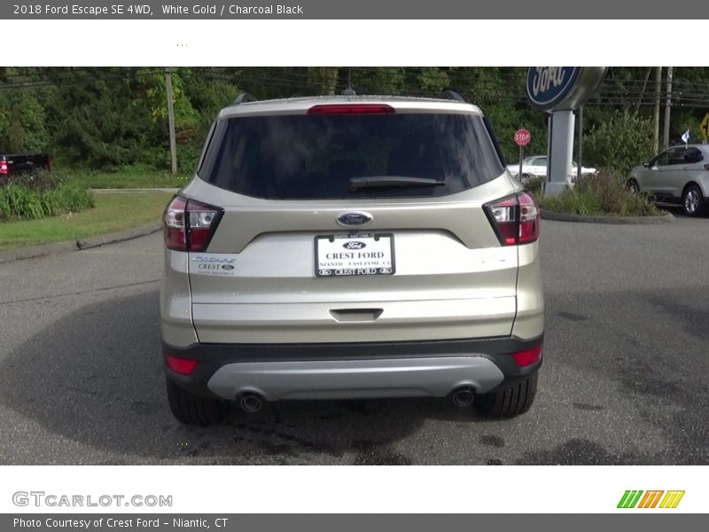 White Gold / Charcoal Black 2018 Ford Escape SE 4WD