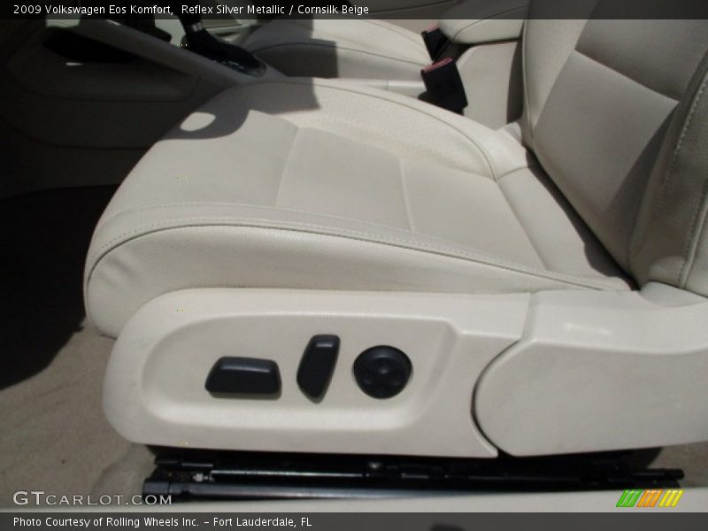 Reflex Silver Metallic / Cornsilk Beige 2009 Volkswagen Eos Komfort