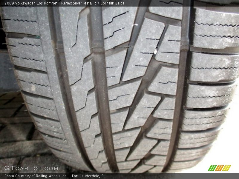 Reflex Silver Metallic / Cornsilk Beige 2009 Volkswagen Eos Komfort