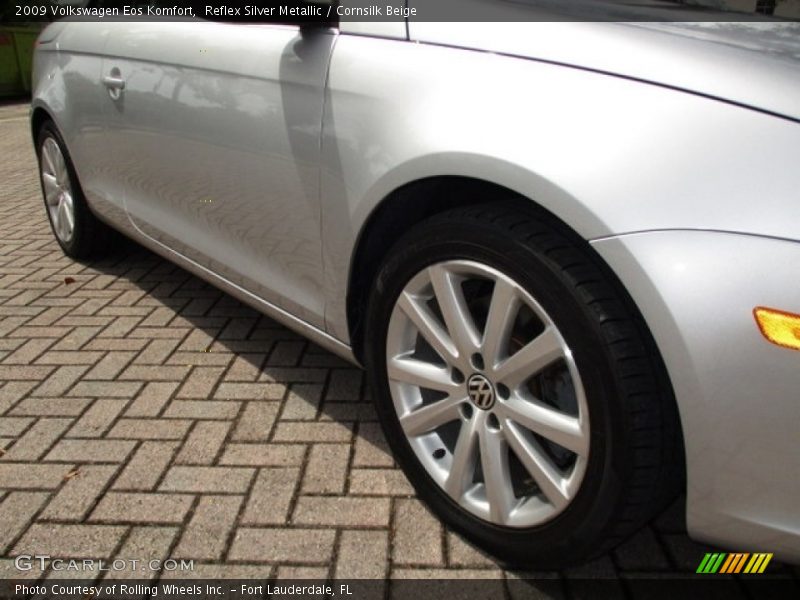 Reflex Silver Metallic / Cornsilk Beige 2009 Volkswagen Eos Komfort
