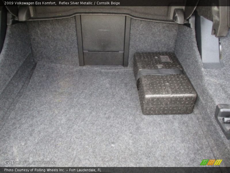 Reflex Silver Metallic / Cornsilk Beige 2009 Volkswagen Eos Komfort