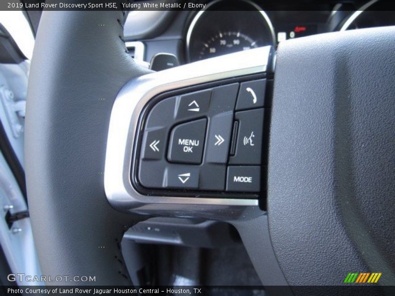 Yulong White Metallic / Ebony 2019 Land Rover Discovery Sport HSE